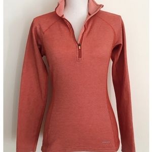 Patagonia Capilene lightweight half zip sweater